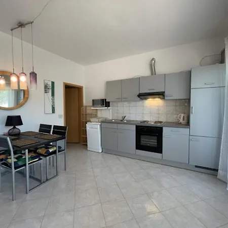 Panous 2 Apartment *